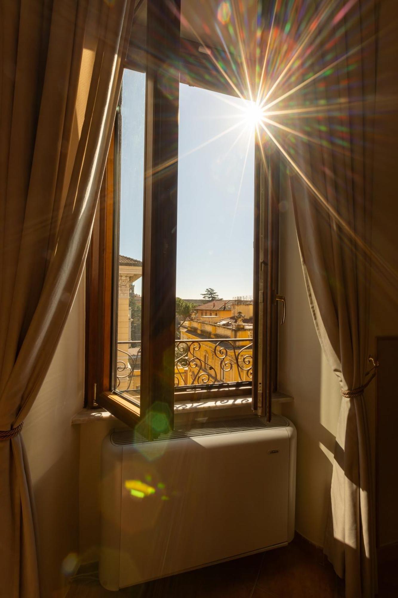 Rosam Suite Roma - Via Veneto Exterior foto
